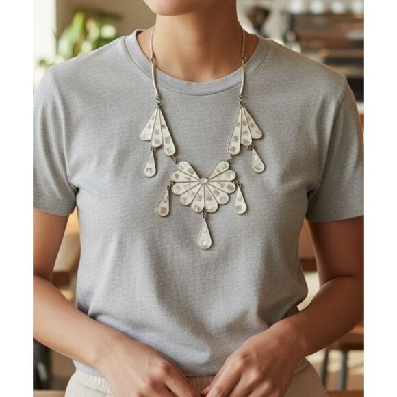 Vintage ALPACA MEXICO Silver Enamel Abalone Inlay Bib Statement Necklace - Picture 8 of 8